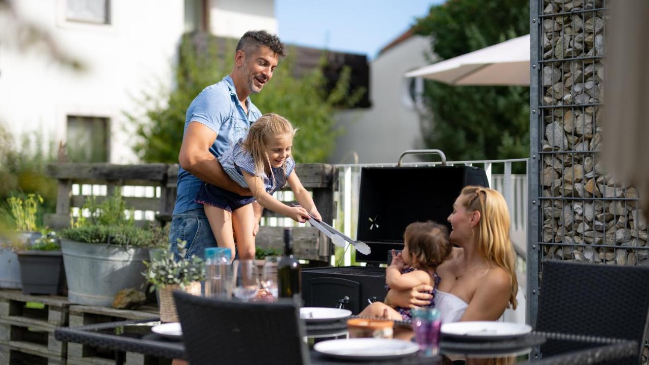 Ferienpark Scheiber Unterburg am Klopeiner See Exterior foto