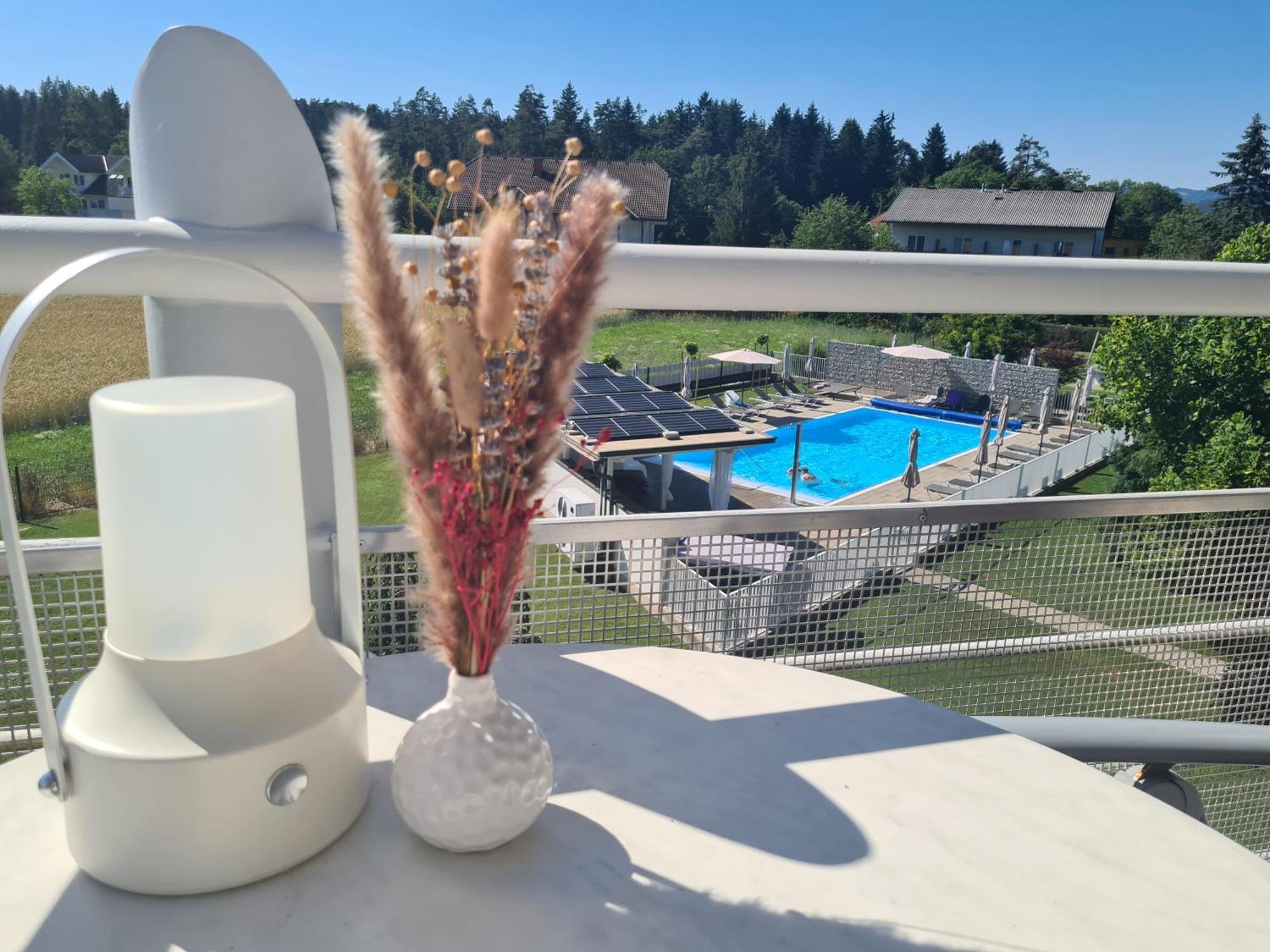 Ferienpark Scheiber Unterburg am Klopeiner See Exterior foto