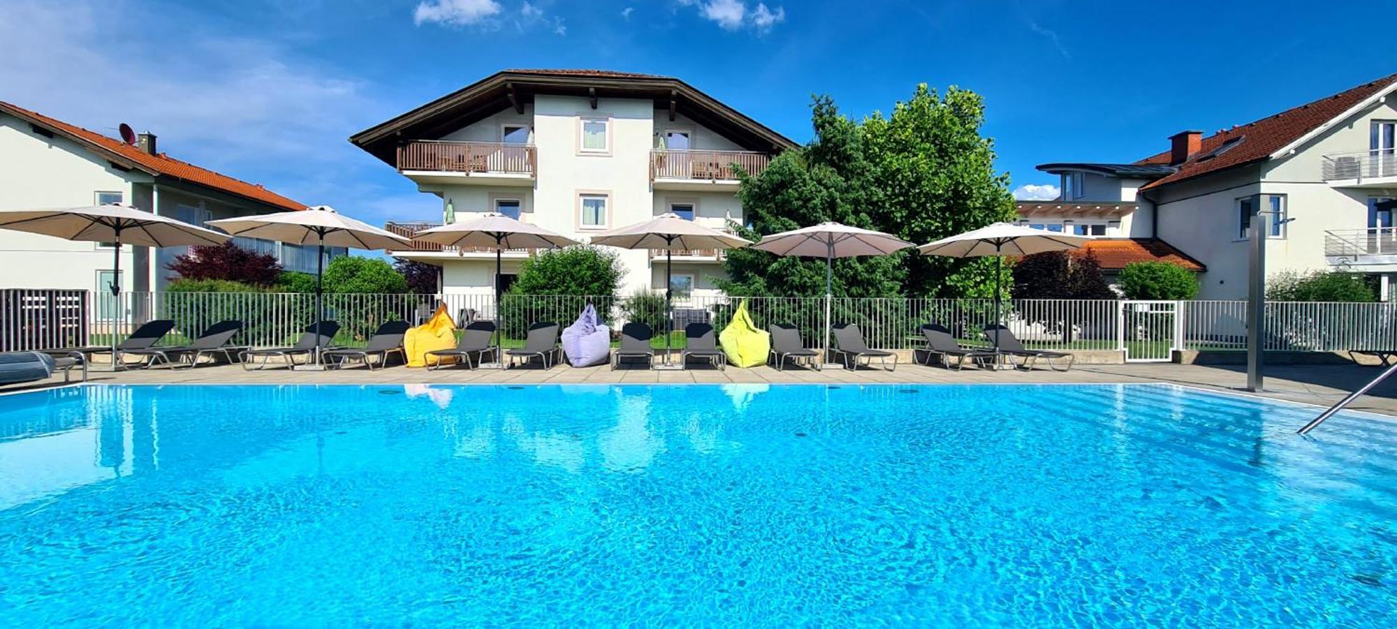 Ferienpark Scheiber Unterburg am Klopeiner See Exterior foto